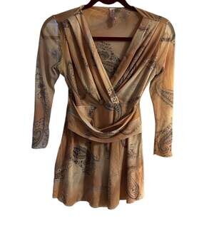 Sweet pea by Anthropologie ladies Paisley Print Mesh blouse Brown blouse small
